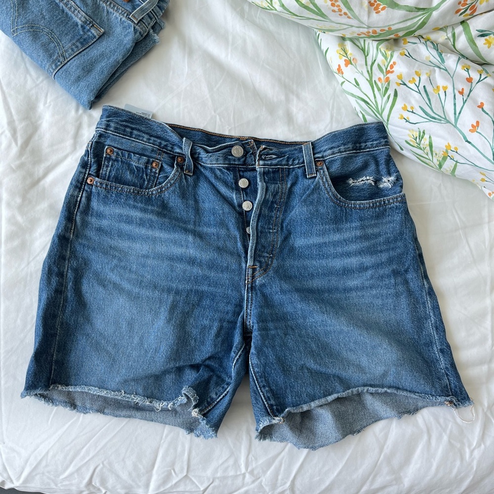 Levi’s 501 shorts